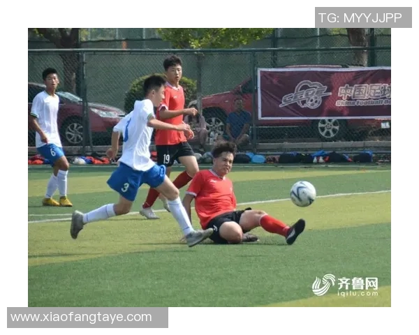 济州联与城南足球激战正酣谁能在这场对决中笑到最后 济州联与城南足球激战正酣谁能在这场对决中笑到最后