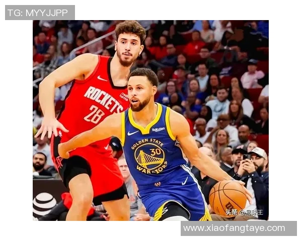 火箭队与勇士队激战正酣文字直播全程跟踪精彩瞬间