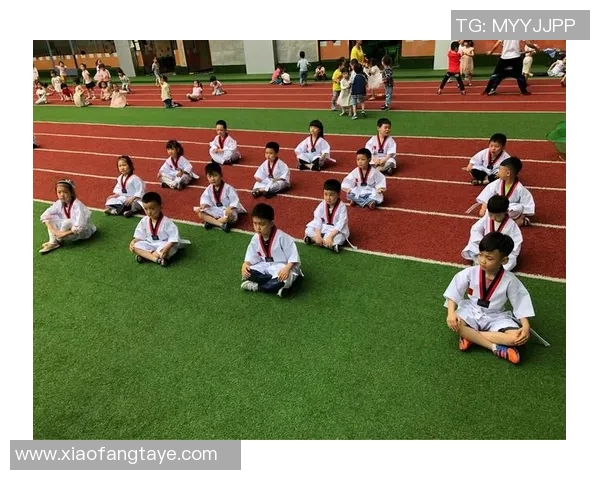 史鸿飞的传奇人生与奋斗历程揭示了时代变迁中的个人成长与坚韧不拔的精神