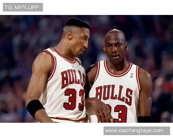 皮蓬与尤因的传奇对决：篮球历史上的巅峰对抗与荣耀时刻