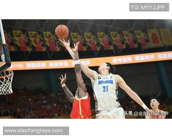 CBA精彩对决广厦队迎战深圳队直播盛况全程呈现 CBA精彩对决广厦队迎战深圳队直播盛况全程呈现