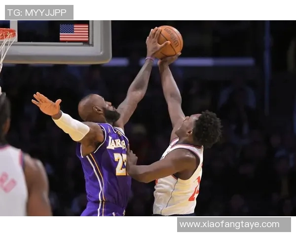 湖人对决快船复赛直播精彩瞬间回顾与赛后分析分享 湖人对决快船复赛直播精彩瞬间回顾与赛后分析分享