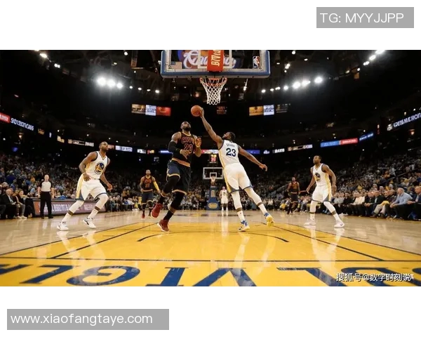 詹姆斯历史性成就达成4万分1万板1万助创纪录新篇章